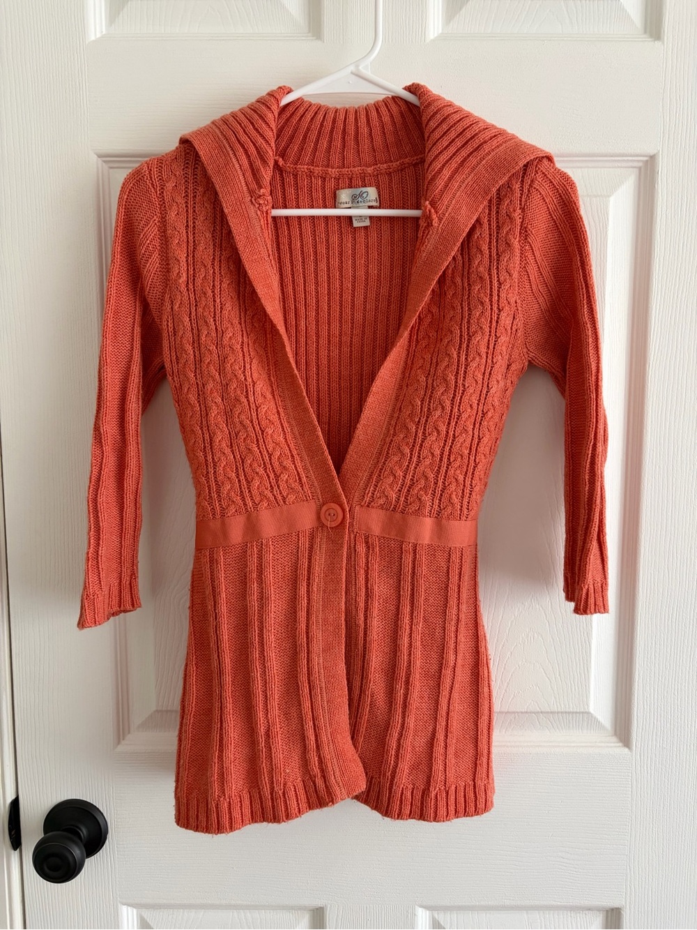 SO Coral Cable-Knit Hooded Cardigan
